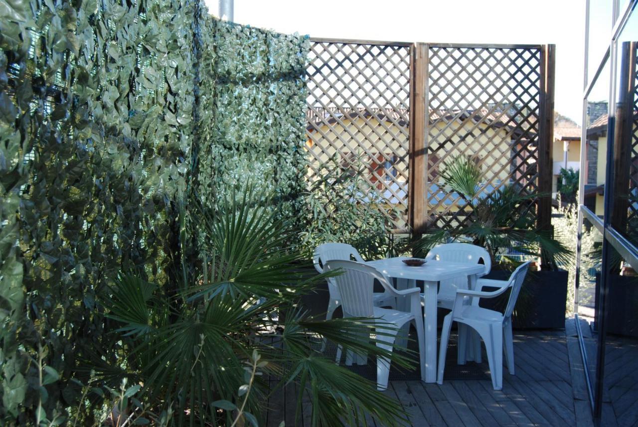 Le Vele Affittacamere Desenzano del Garda Luaran gambar